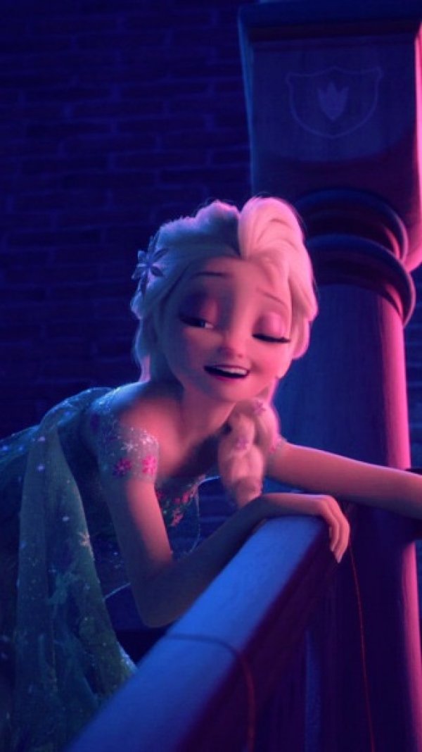 Drunk Elsa